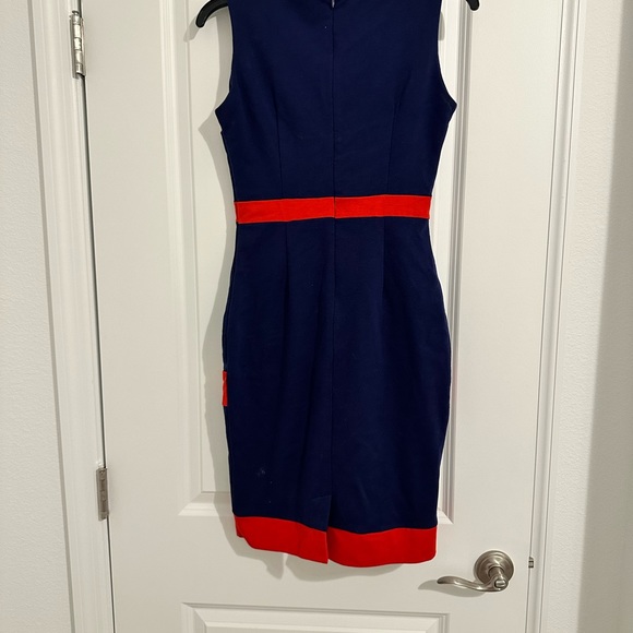 Form-fitting Fourth of July dress - Picture 2 of 3